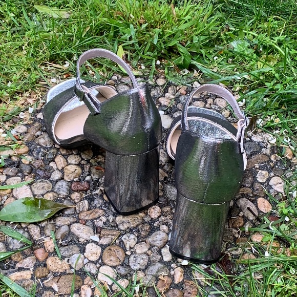 Silver Block Heel Sandal (NWOT) - Picture 11 of 13